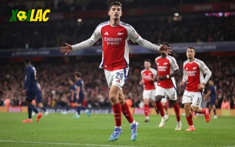 Điểm sáng cầu thủ và phân tích chiến thuật